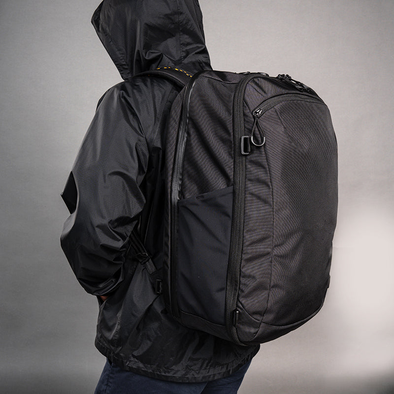 Essential Travel Bundle - Minimul